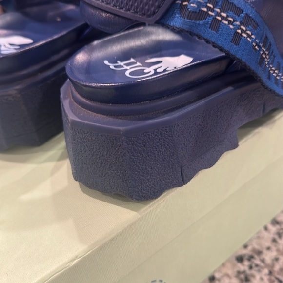 Women Blue Sandals - Picture 14 of 17